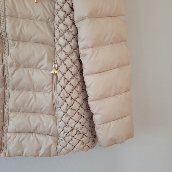 LAUNDRY BY SHELLI SEGAL Cream Beige Quilted Puffer Long Hooded Jacket - Picture 6 of 10